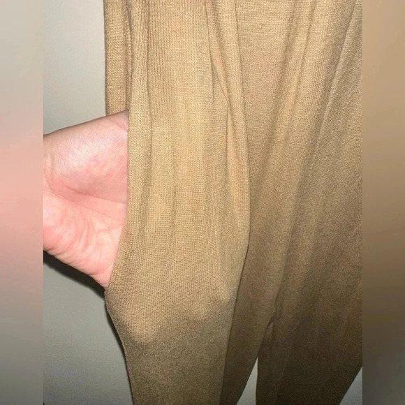 Something Navy Nikki Tan Jumpsuit - Size S - NWT - Picture 4 of 6